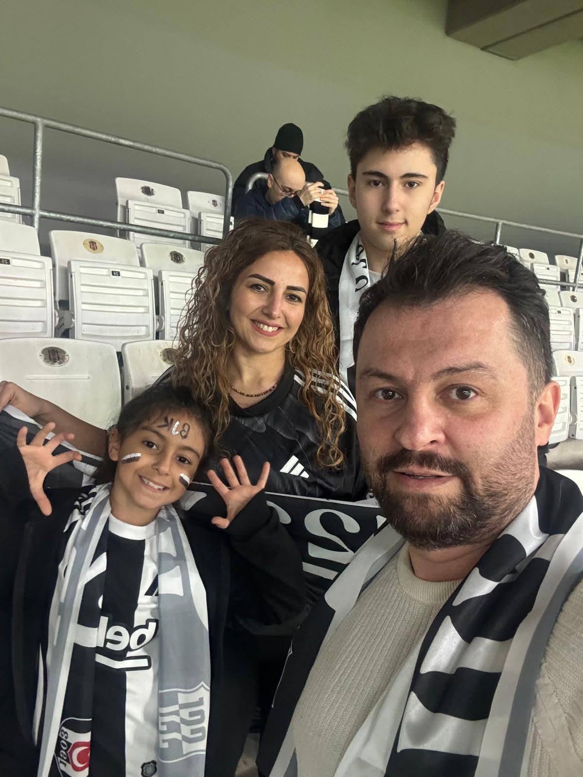 1000. Platforma &uuml;ye Temsilcimiz